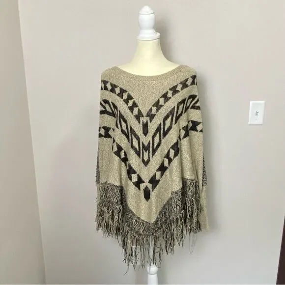 Maurices Boho Southwestern Knit Pancho Shawl W/ Fringe Sweater Women's Size L/XL - Picture 9 of 13